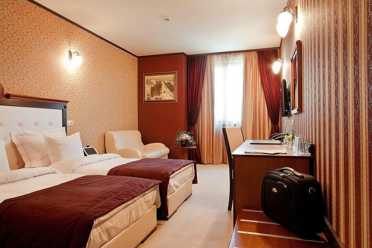 Western Bristol Hotel 4*