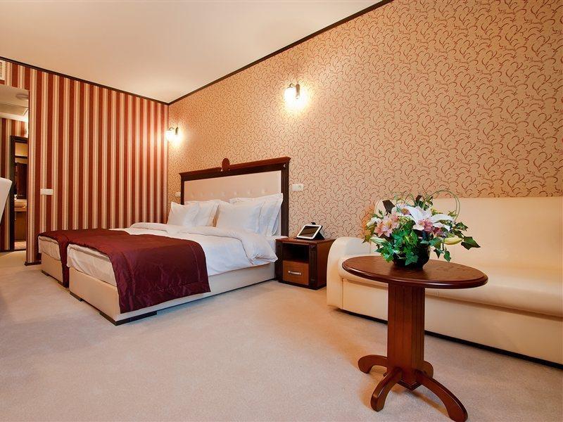 Hotel Western Bristol 4*
